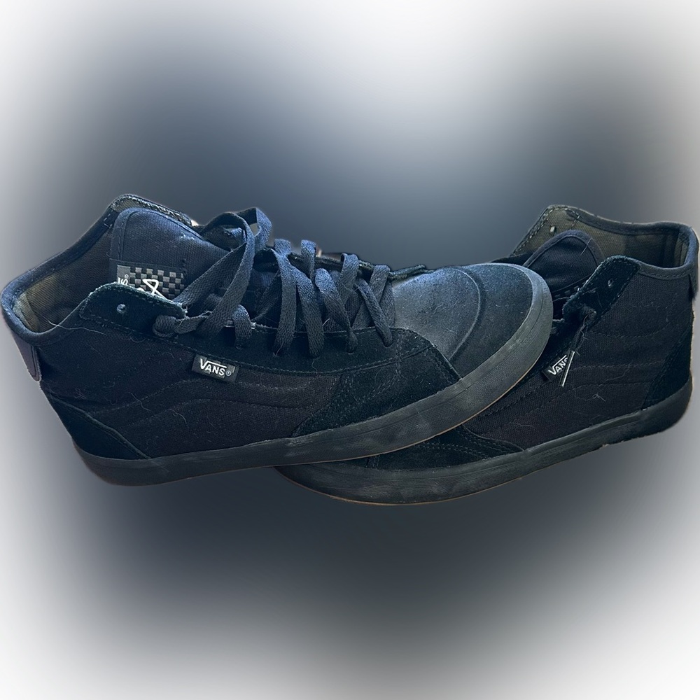 Vans “Lizzie Armanto” Shoe